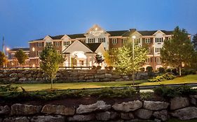 Country Inn & Suites by Radisson, Manchester Airport, Nh